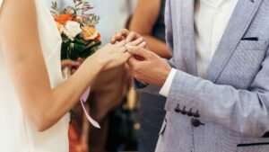 costume de mariage